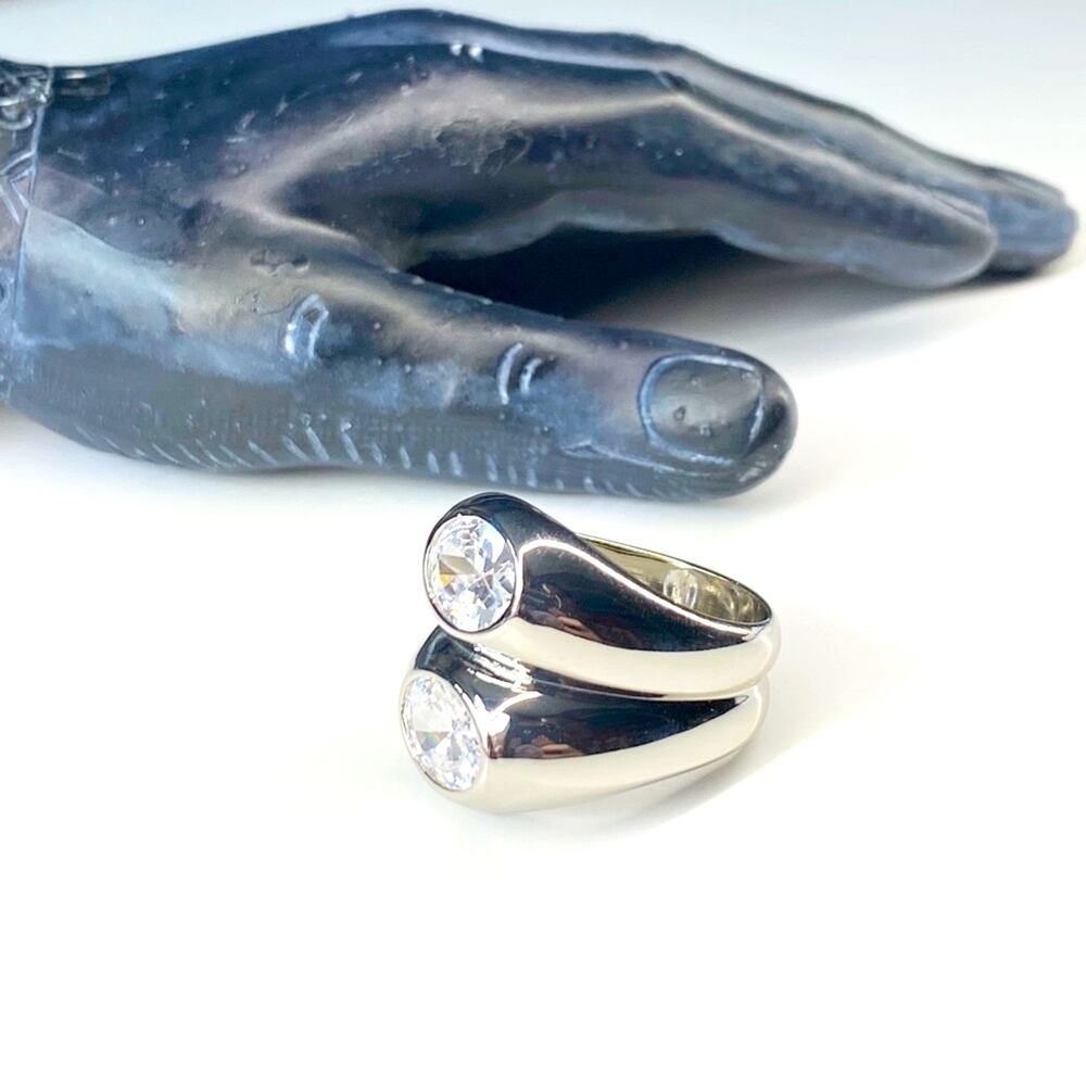 NEW Silver Mirroring Rhinestone Statement Ring - Picture 10 of 12